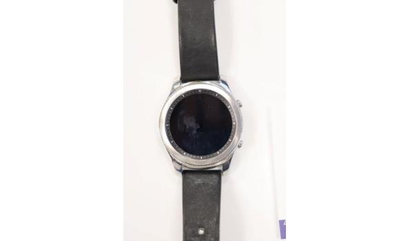 smartwatch SAMSUNG, type Gear S3 Classic, werking niet gekend